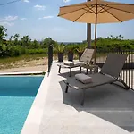 Modern Venta With Jacuzzi And Pool In Buje *