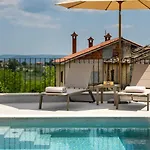 Modern Venta With Jacuzzi And Pool In Buje *
