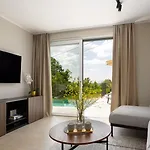 Villa Modern Venta With Jacuzzi And Pool In Buje *