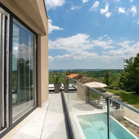Villa Modern Venta With Jacuzzi And Pool In Buje *