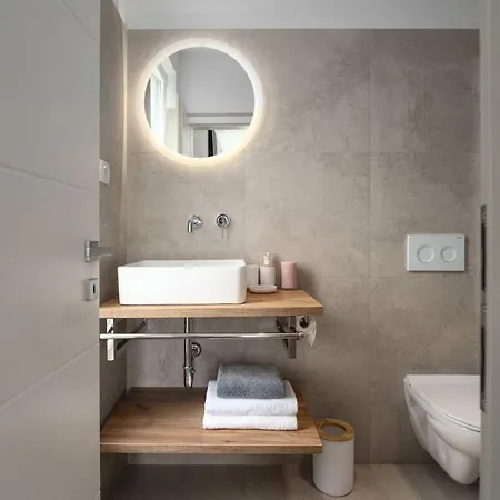 Villa Modern Venta With Jacuzzi And Pool In Buje