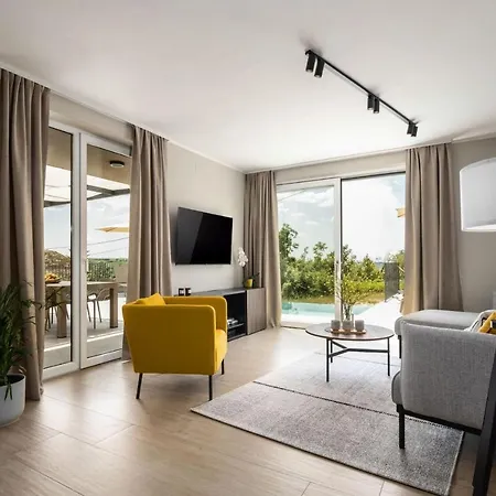 Modern Venta With Jacuzzi And Pool In Buje Krasica (Istria)