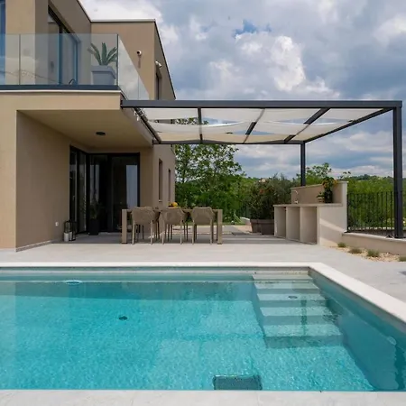 Modern Venta With Jacuzzi And Pool In Buje * Krasica (Istria)