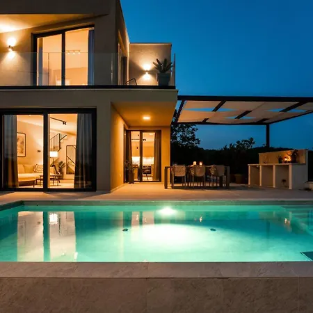 Βίλα Modern Venta With Jacuzzi And Pool In Buje Krasica (Istria)