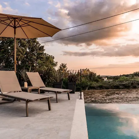 Modern Venta With Jacuzzi And Pool In Buje Krasica (Istria)