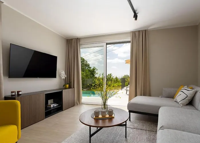 Modern Venta With Jacuzzi And Pool In Buje Krasica (Istria)
