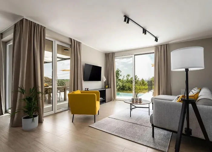 Modern Venta With Jacuzzi And Pool In Buje Krasica (Istria)