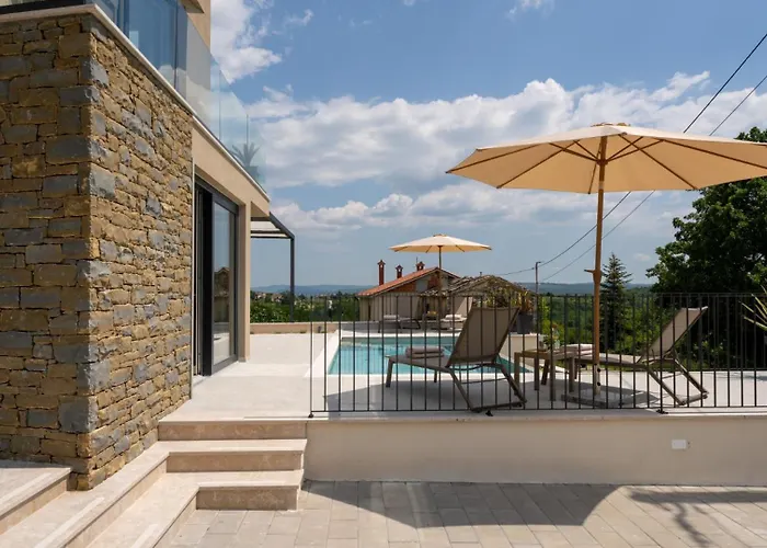 Βίλα Modern Venta With Jacuzzi And Pool In Buje *
