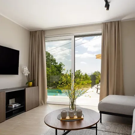 Villa Modern Venta With Jacuzzi And Pool In Buje *